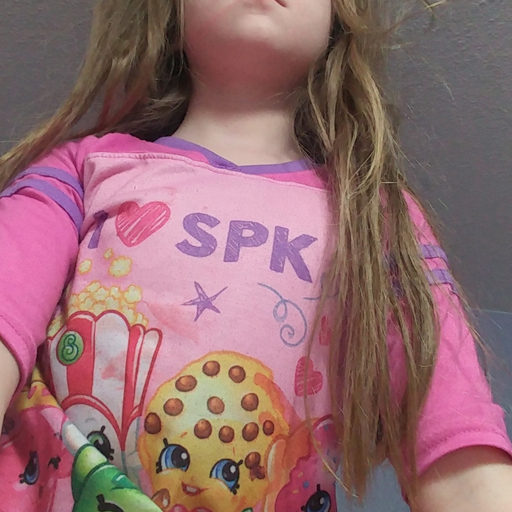 Shopkin sleep shirt